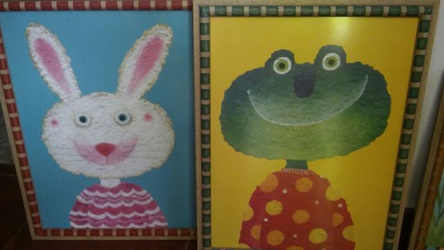 4 laminas con marco de madera