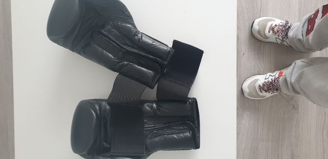 Guantes de boxeo DAEDO piel genuina búfalo.