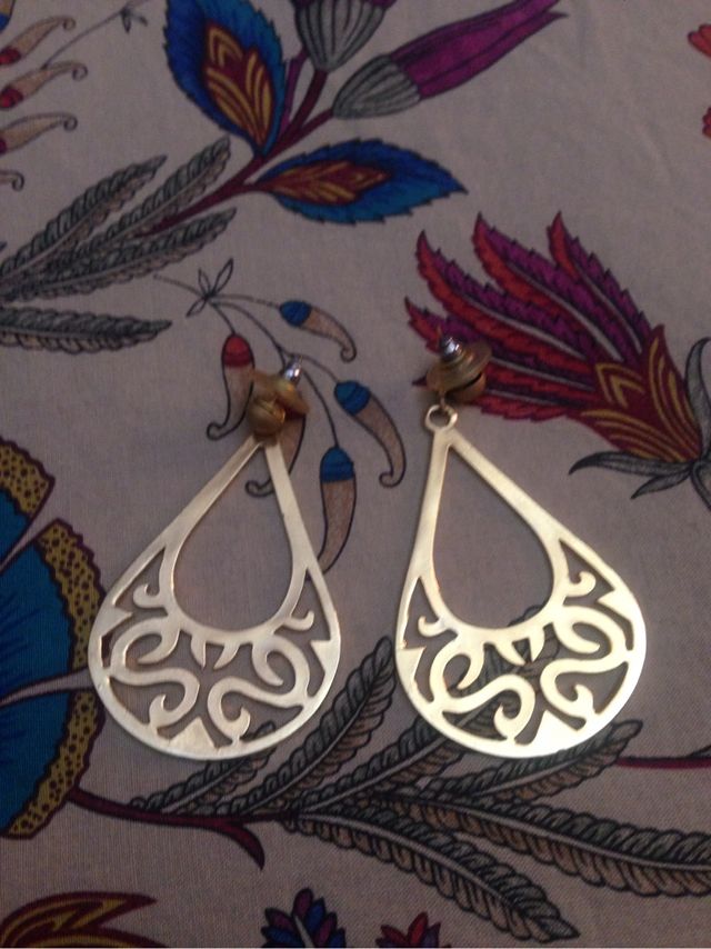 Pendientes de alpaca dorados