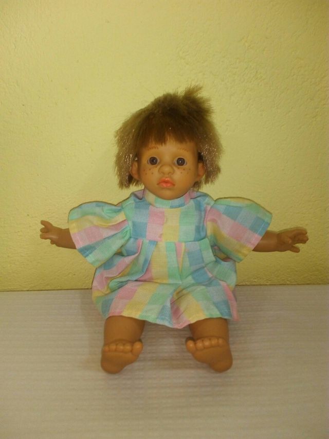 Muñeco bebé, 20cm, colección.