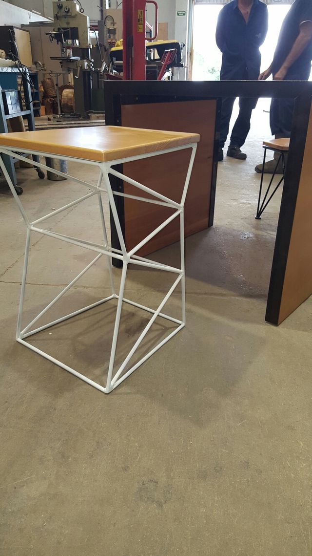 segunda mano taburetes taburetes y mesas de segunda mano en barcelona en wallapop segunda mano taburetes taburetes y mesas de segunda mano en barcelona en wallapop