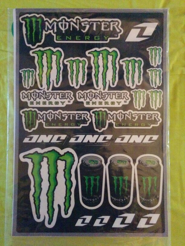 Kit vinilos adhesivos MONSTER