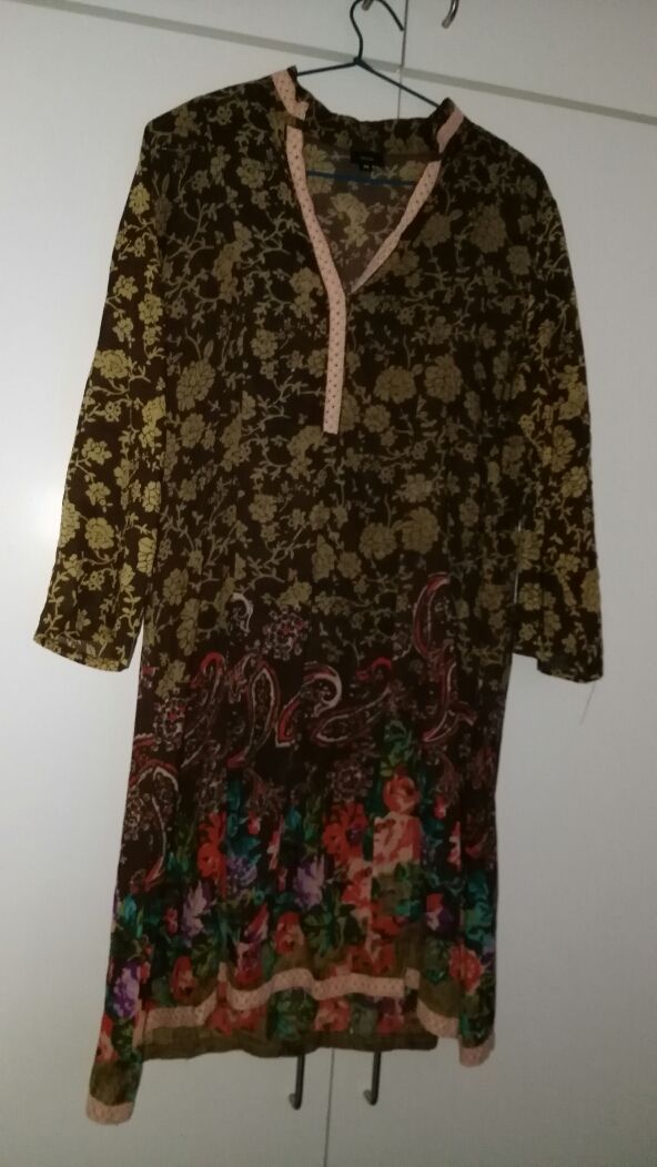 Vestido de Natura . Talla M.