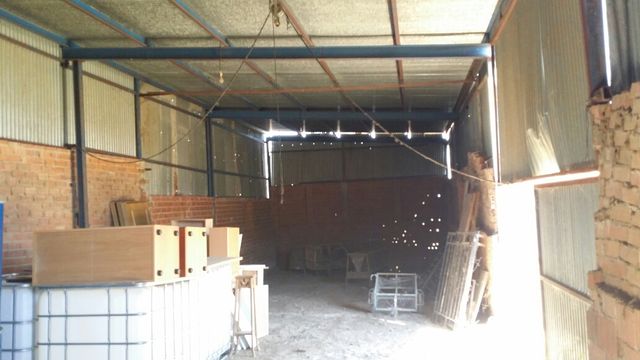 CORRAL Y TIERRA EN VILLAMINAYA