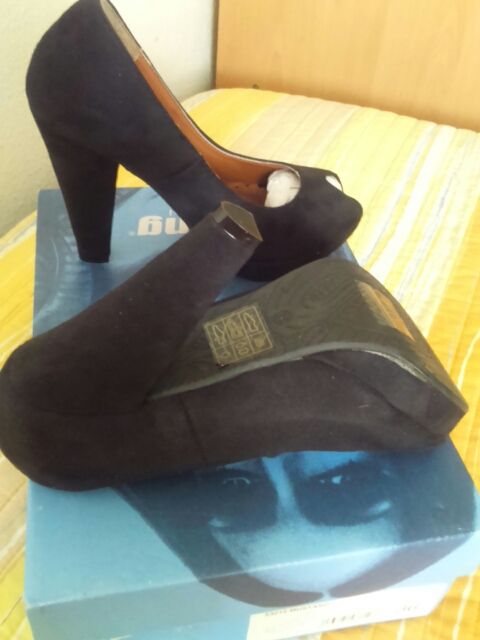 Zapatos a estrenar marca MUSTANG 36