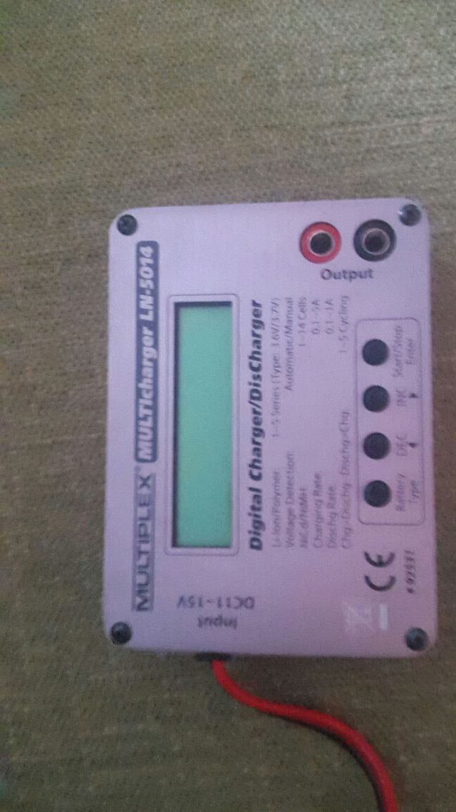 Cargador multiplex ln-5014 + batería