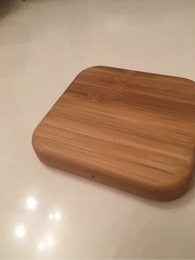 Cargador Inalámbrico Bambú