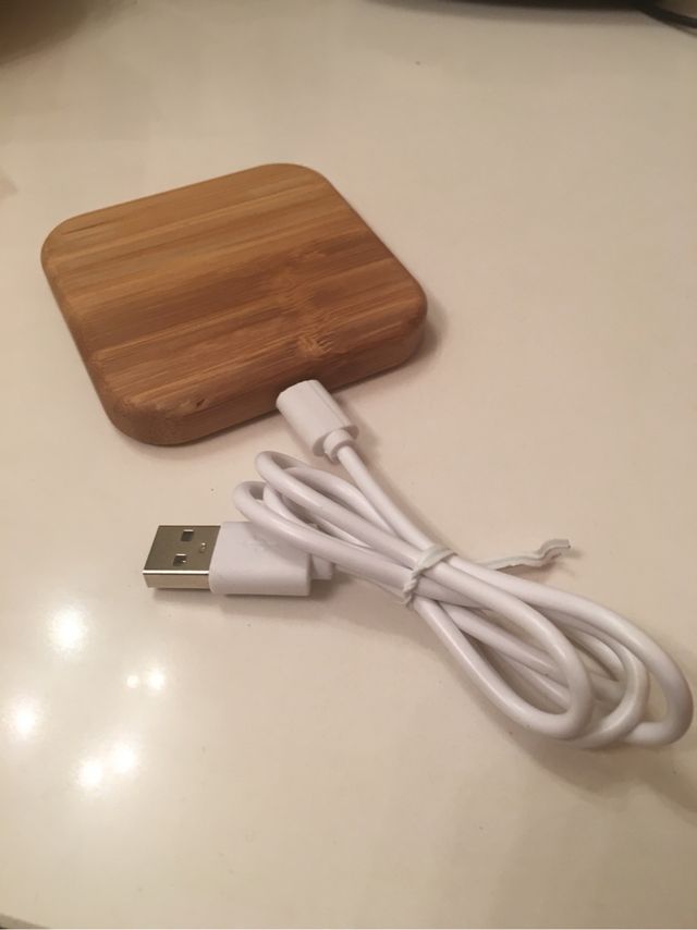 Cargador Inalámbrico Bambú