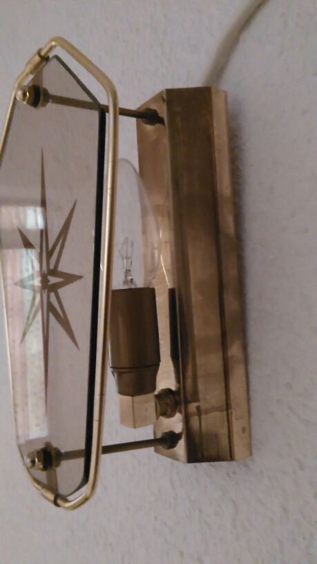 Lámpara y  2 apliques a juego.