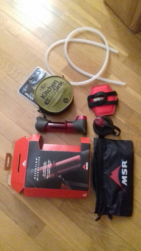 Potabilizador de agua para la montaña y/o viajes