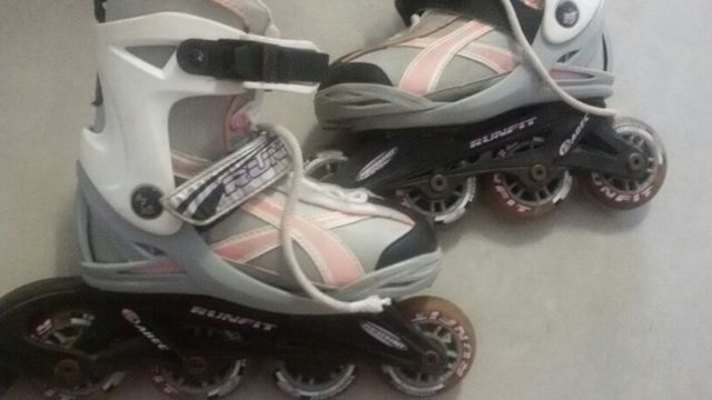 PATINES DE LÍNEA, ADAPTABLE DE LA T. 29-32