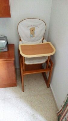 Trona de madera maciza de mi cuna