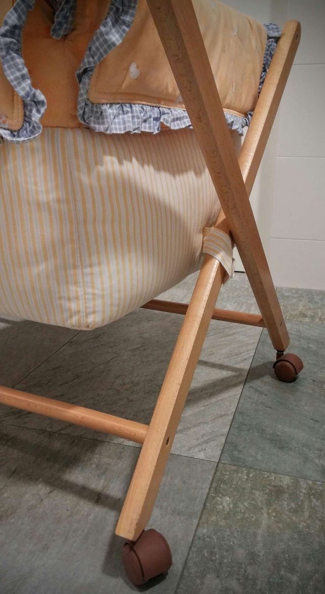 Mini culla in legno