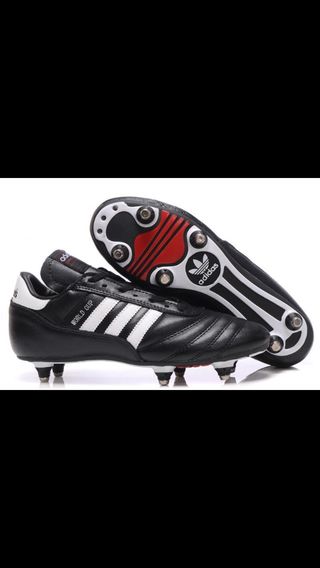 Botas de fútbol Adidas copa mundial de segunda mano en WALLAPOP Botas de fútbol Adidas copa mundial de en segunda mano en de WALLAPOP de46e1