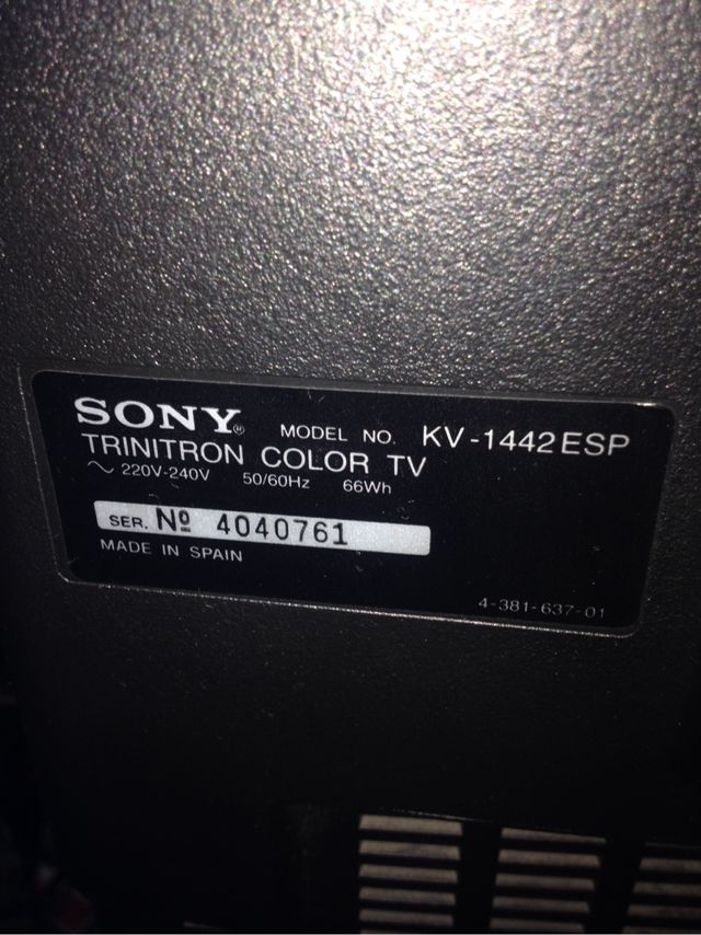 Télévision antigua Sony