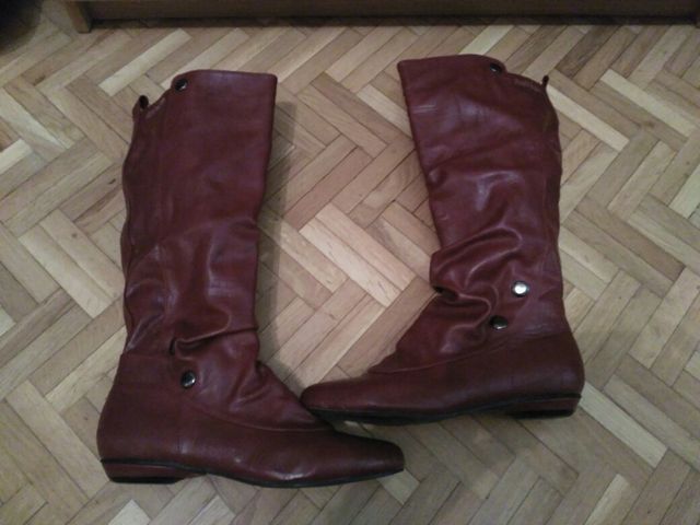 OPORTUNIDAD BOTAS GRANATES 38 REFRESH NUEVAS!!!!