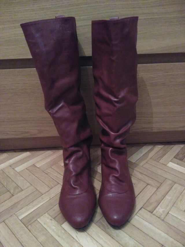 OPORTUNIDAD BOTAS GRANATES 38 REFRESH NUEVAS!!!!