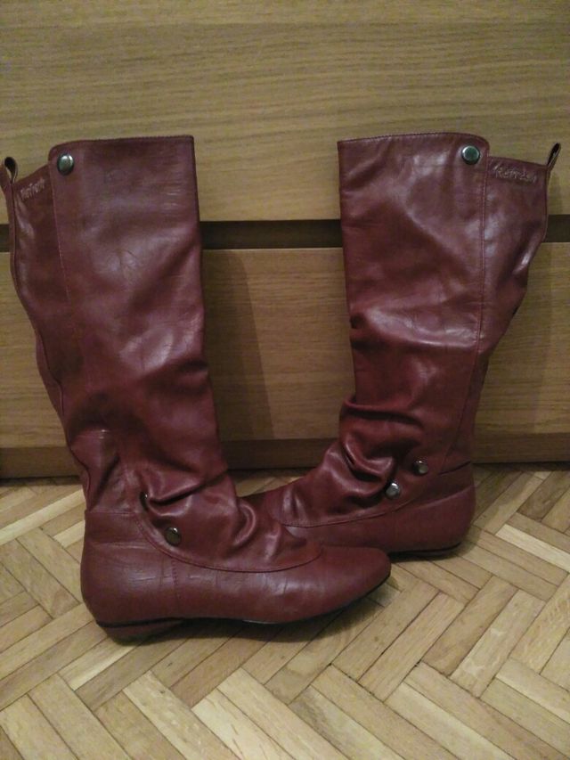 OPORTUNIDAD BOTAS GRANATES 38 REFRESH NUEVAS!!!!