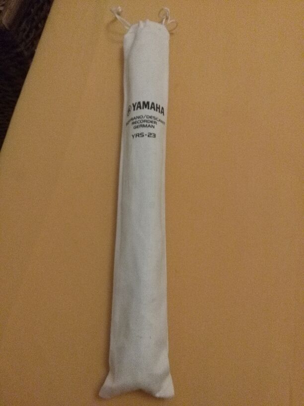 Flauta Yamaha YRS23 sin estrenar