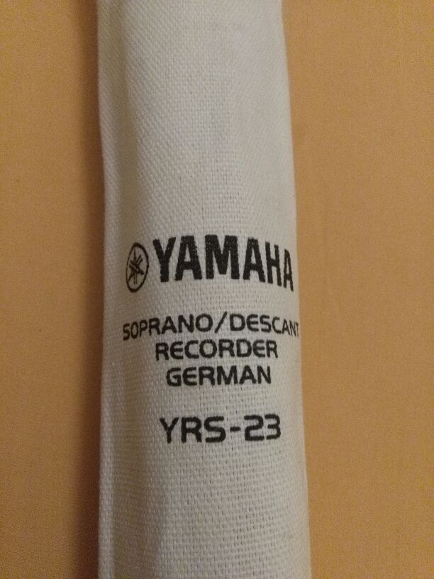 Flauta Yamaha YRS23 sin estrenar