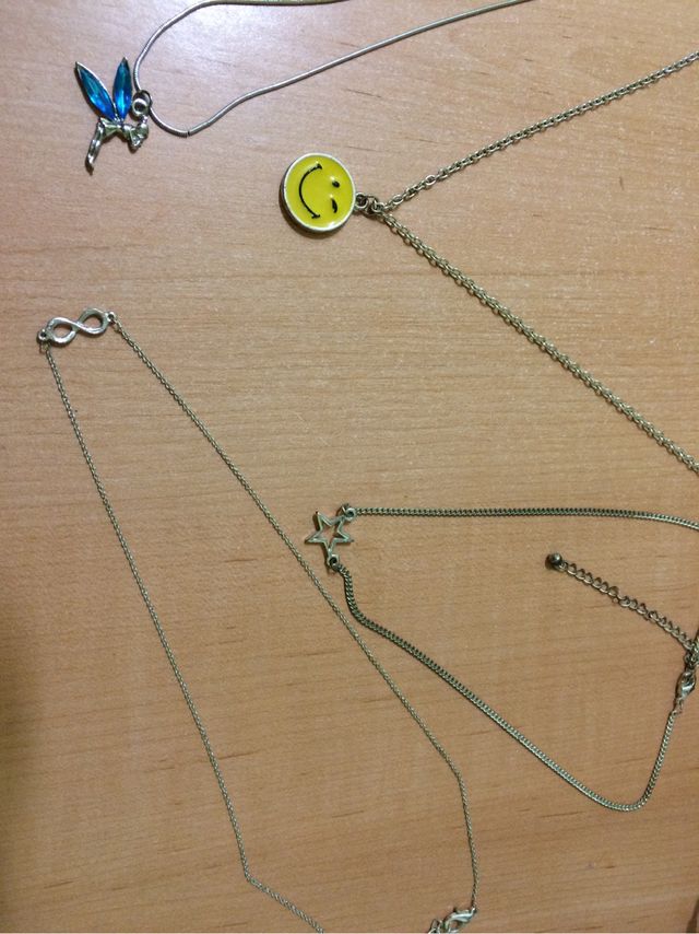 Collares hym y claire's