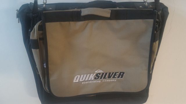 Bandolera quiksilver