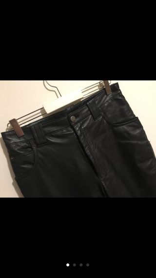 pantalon cuero negro pantal 242 n cuero negro de segunda mano por 35 en santiago pantalon cuero negro pantal 242 n cuero negro de segunda mano por 35 en santiago