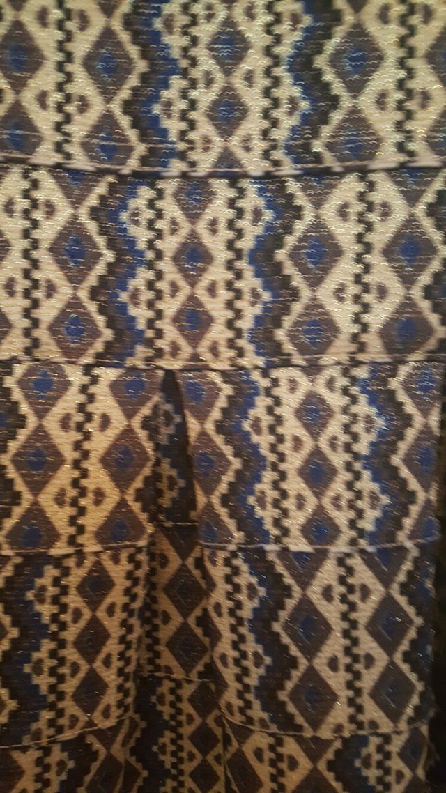 Falda elástica con brillos