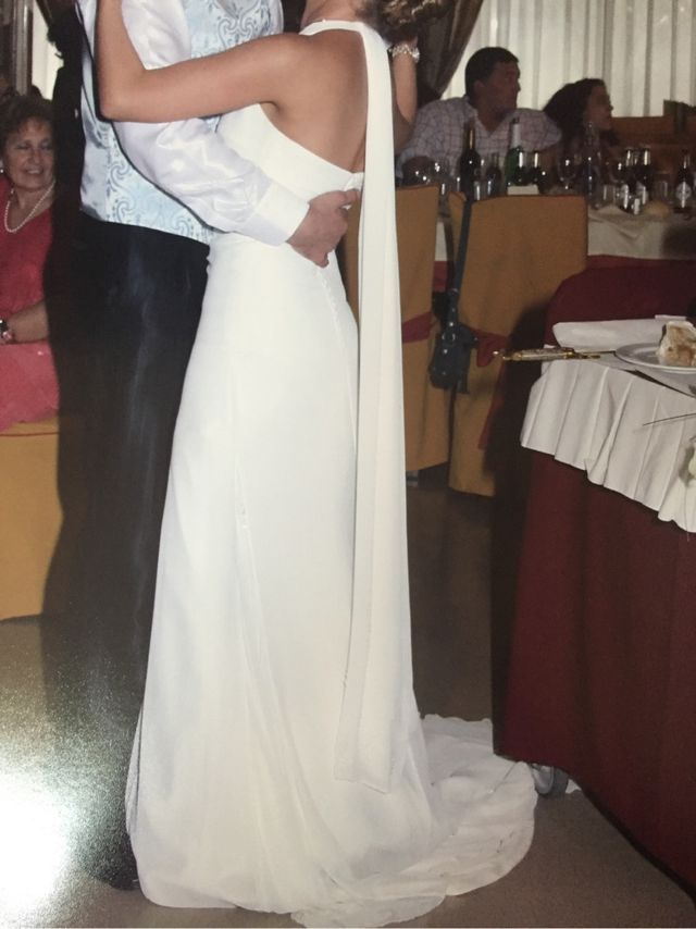 ESPECTACULAR VESTIDO DE NOVIA