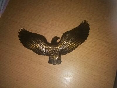 Figura bronce águila