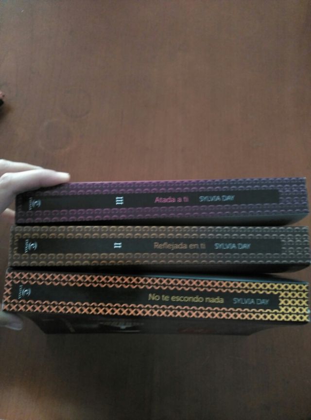 Trilogía de Guideon Cross