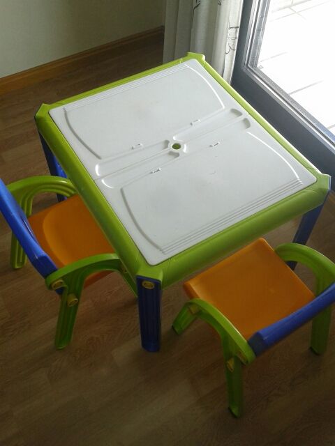 sillas y mesa infantiles mesa y sillas infantiles de imaginarium de segunda mano sillas y mesa infantiles mesa y sillas infantiles de imaginarium de segunda mano