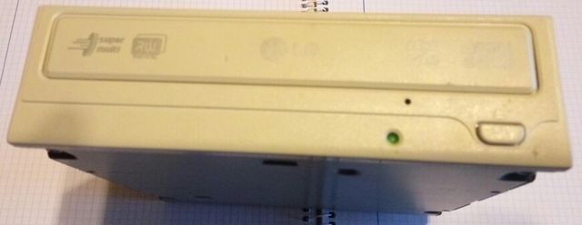 MULTI DVD REWRITER
LG MODELO GSA-H44N