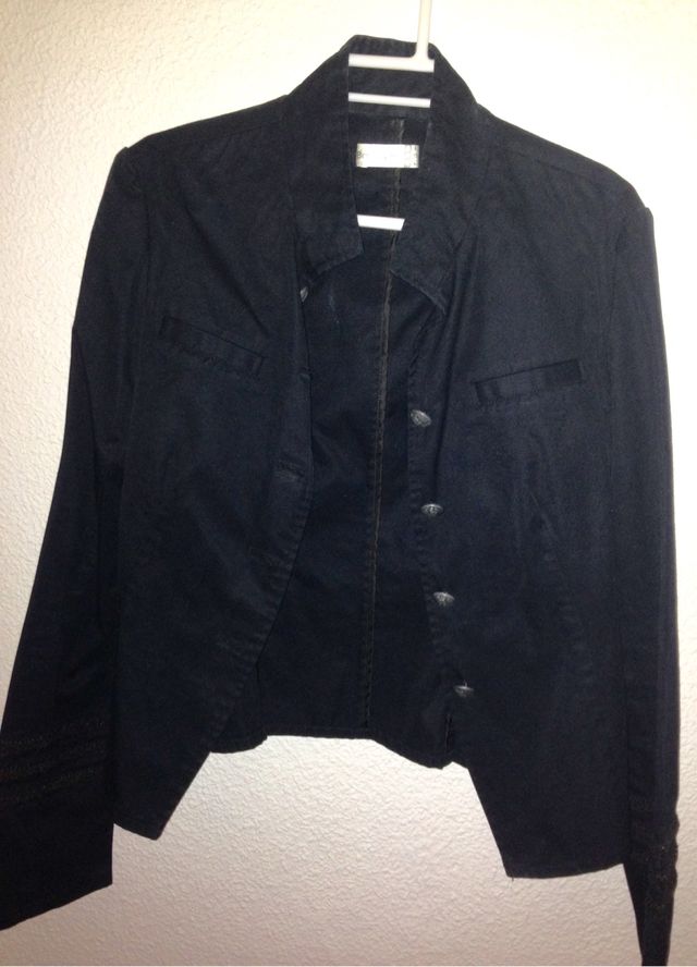 Chaqueta militar negra
