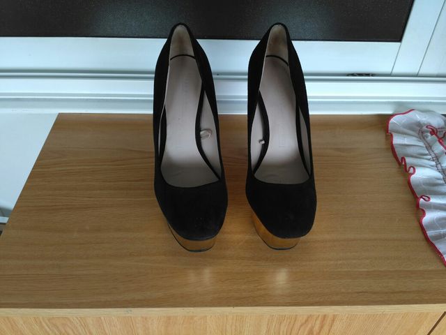 Zapatos zara
