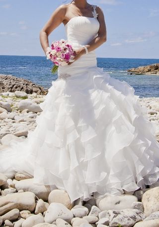 vestido de novia de marca de segunda mano en la provincia de