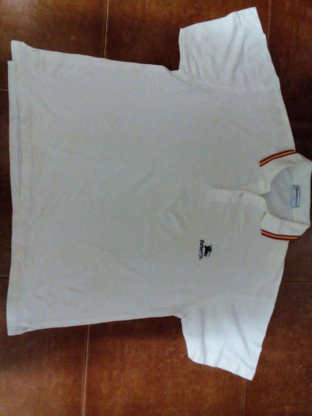 Polo Hombre Burberry.
