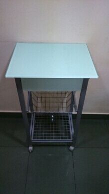 Mesa cocina Cristal de segunda mano por 40 € en Valencia en WALLAPOP Mesa cocina Cristal de segunda mano por 40 € en Valencia en WALLAPOP