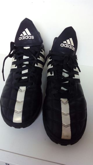 botas futbol adidas negras
