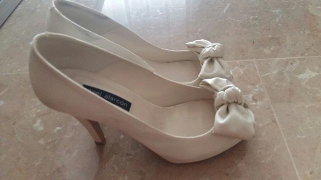 Zapatos de fiesta  (también para novia)