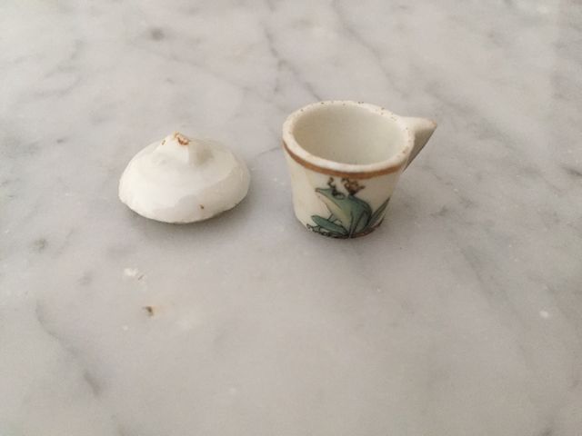 Mini conjunto de porcelana (antiguo)