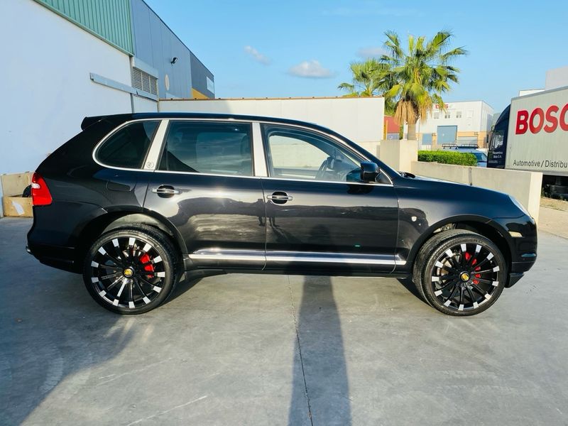 Porsche Cayenne 2009 - foto 1