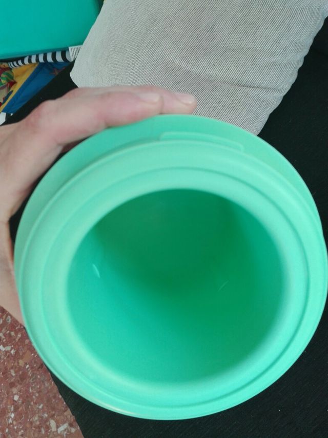 Termo solidos dos comidas. Valira.