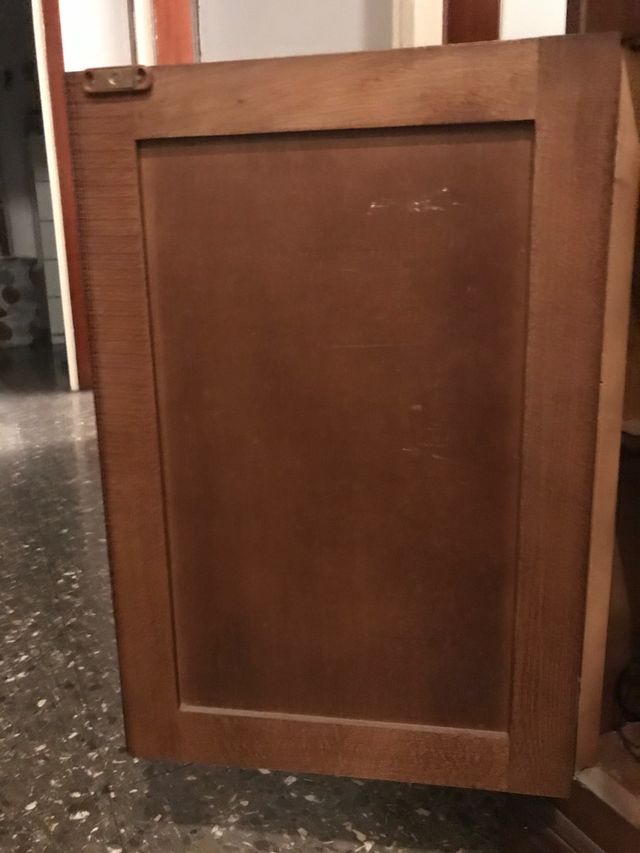 Mueble recibidor con placa de mármol