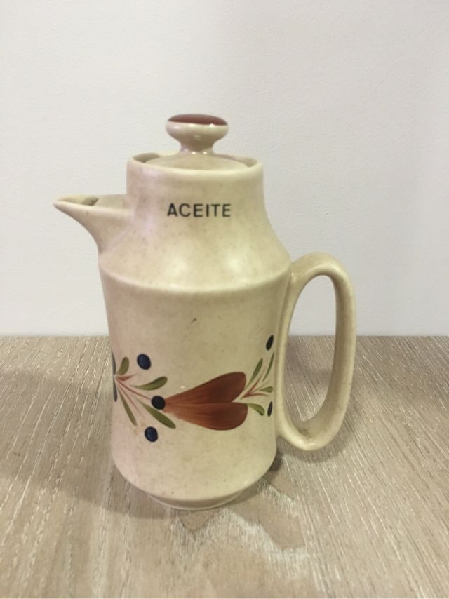 Botes cocina cerámica pintada a mano de segunda mano por 4 € en