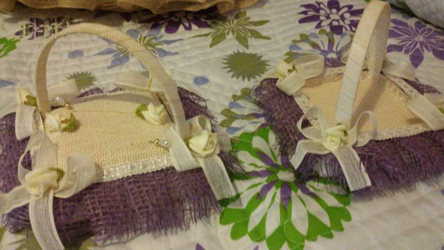 Cestitas para monedas y alianza d boda