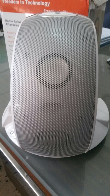 Altavoces digitales multifuncion -Radio