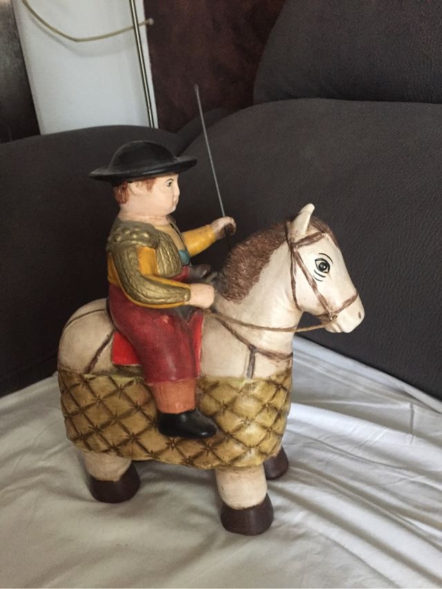 Botero figura ,pintadas a mano,precio unitar 