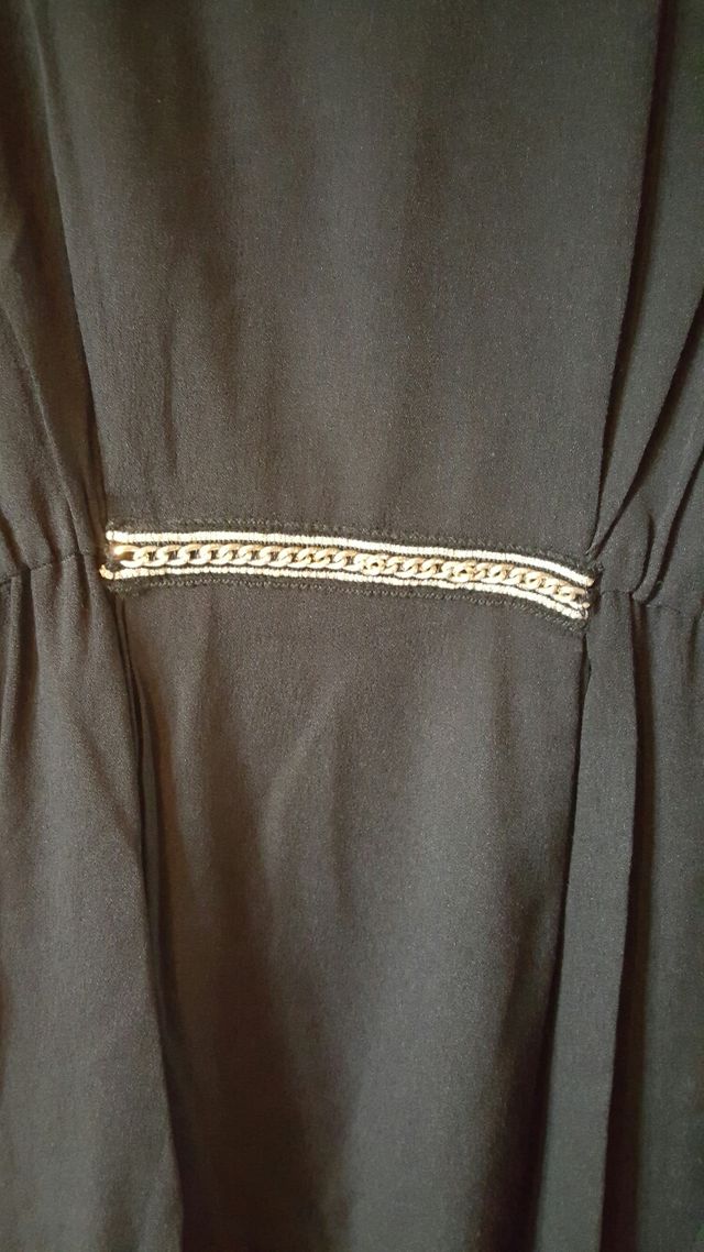 Vestido negro de zara