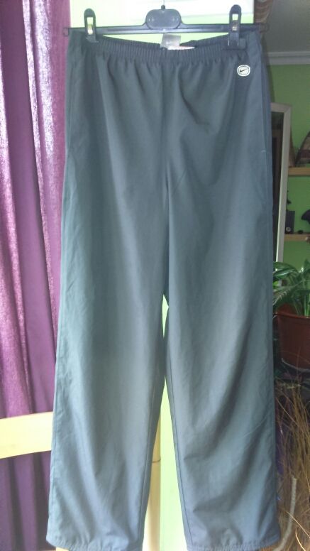 Gran oportunidad!!! Chandal Nike original de mujer